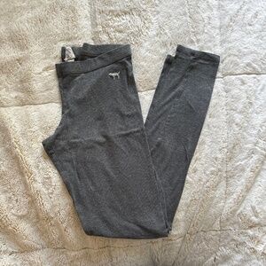Victoria’s Secret Pink leggings